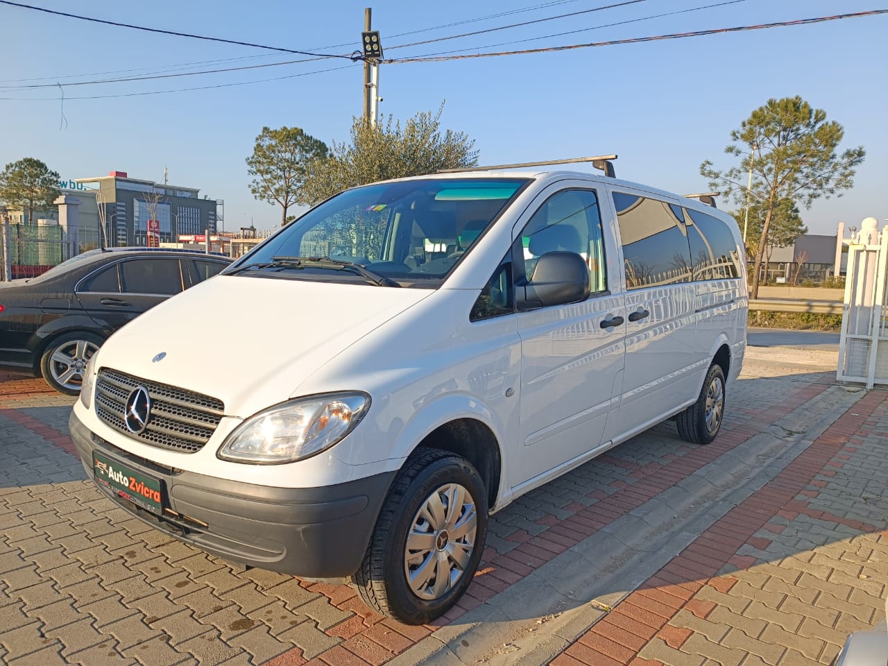 mercedes vito 9 places location